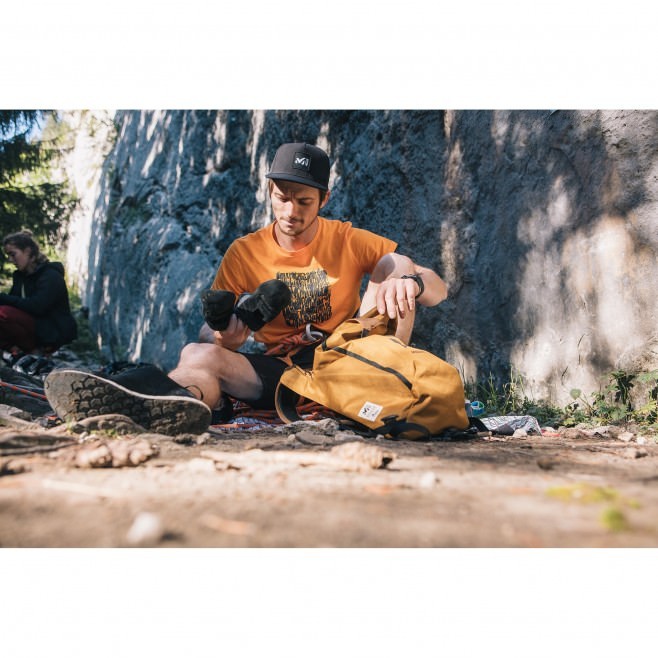 Kačket Millet CORPORATE